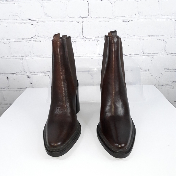 MIA NWOB Pointed Toe Heeled Brown Ankle Boot 7… - Picture 2 of 8